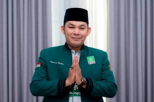 Polri-TNI gotong royong bersihkan sampah, Waket ll DPRD Murung Raya sampaikan apresiasi