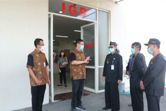 Cek kesiapan fasilitas kesehatan, Pj. Wali Kota Tegal: Sudah bagus