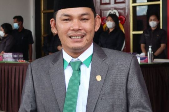 Kafilah Murung Raya resmi diberangkatkan ke FSQ IX Kalteng