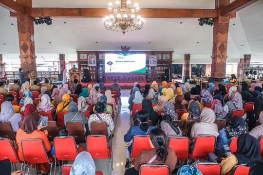 230 perempuan Kota Magelang terima pinjaman modal usaha