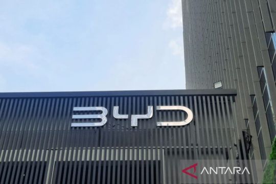 BYD kembangkan baterai untuk lokomotif kereta industri di China