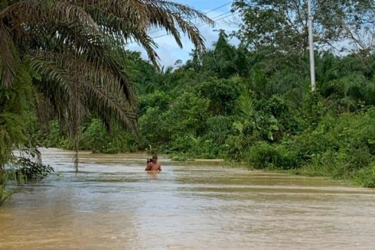 Kotim mulai terendam banjir, masyarakat diimbau waspada