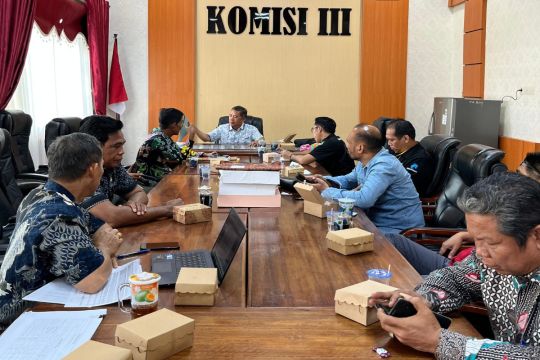 Komisi III DPRD Kapuas bersama mitra kerja bahas program kerja 2025