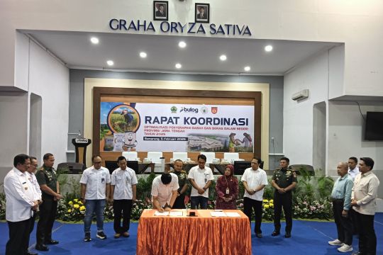 Pj Gubernur Jateng minta penyiapan stok beras cadangan