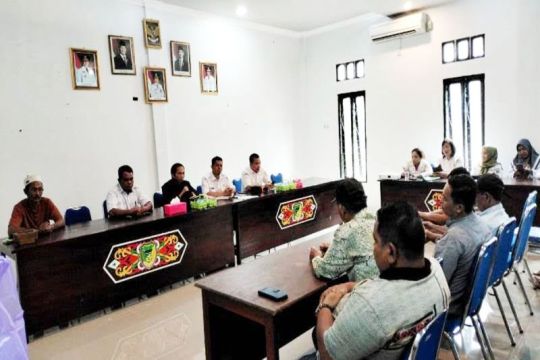 Legislator Barut komitmen perjuangkan aspirasi masyarakat Lemo I