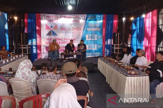Pegiat seni-budaya  bahas dinamika dan masa depan seni budaya Banyumas