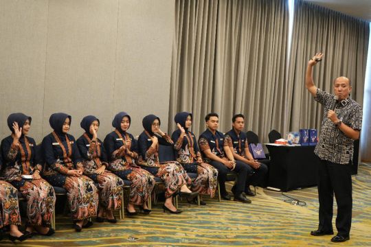 KAI Purwokerto latih "frontliner" jelang angkutan Lebaran