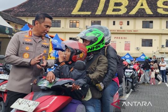 Polda Jateng angkut 861 motor pemudik dari Brebes