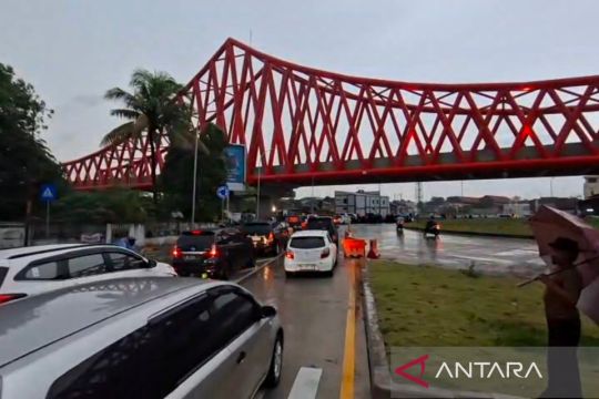 Banjir landa Solo akibat hujan deras