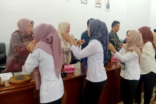 DPRD Barut gelar halalbihalal bersama sekretariat dan mantan sekwan