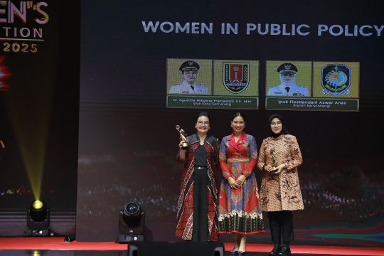 Wali Kota Semarang terima penghargaan Womens Inspiration Awards 2025