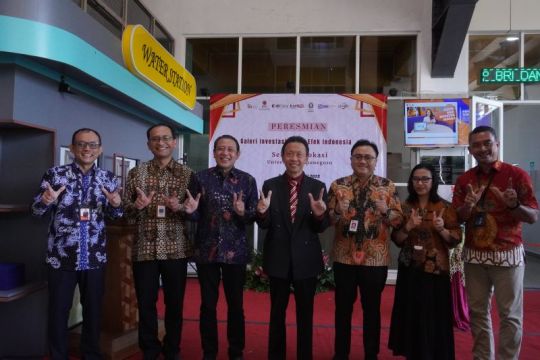 Sekolah Vokasi Undip Launching Teaching Factory Galeri Investasi