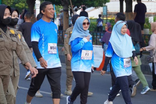 Ribuan peserta ramaikan Tegal Education Run 5K 2025