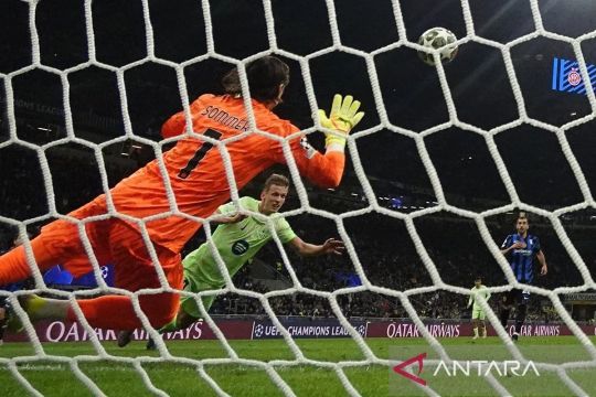 Liga Champions: tuan rumah Inter Milan tekuk tamunya Barcelona 4-3