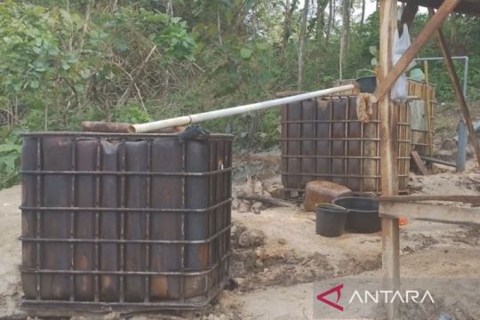 BUMDes di Blora kelola 160 sumur bor artesis hasilkan minyak, sumbang PADes