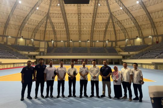 Respati ajak Raja Sapta tinjau progres GOR Indoor Manahan