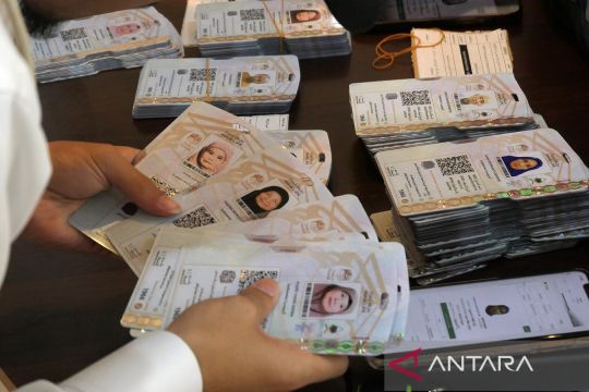 Kartu nusuk untuk jamaah haji Indonesia akan dibagikan di Tanah Air