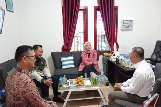 GM PLN Bangka Belitung kunjungi Kantor Berita Antara Babel