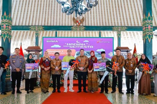 Bank Jateng Wonosobo Serahkan Hadiah Undian Tabungan Bima