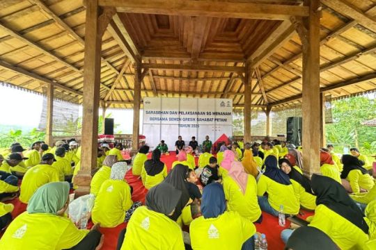 Semen Gresik bina petani lokal melalui SGSP