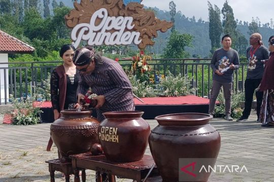 Tradisi "Open Punden", dukung wisata Umbul Jumprit Temanggung