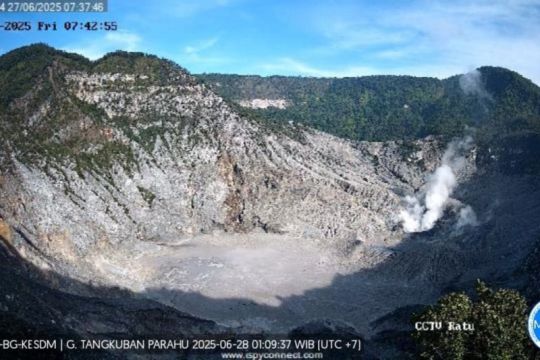 Aktivitas Gunung Tangkuban Parahu sempat naik minggu ini