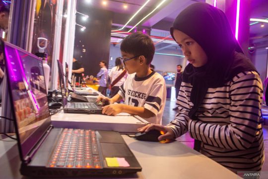 Orang tua diminta perbanyak waktu bersama anak