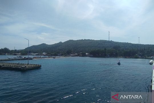 PLN kaji PLTS berbasis baterai di Karimunjawa
