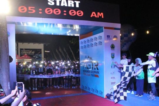 Bank Jateng dorong wisata olahraga berkelas dunia dewat Kebumen Geopark Trail Run 2025