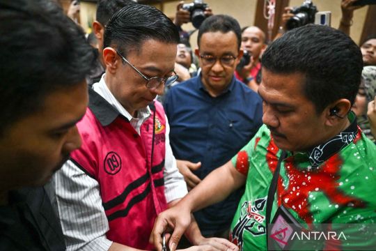 Tom Lembong  akan ajukan banding atas vonis 4,5 tahun penjara