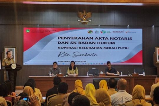 Bank Jateng dukung penguatan ekonomi kerakyatan dengan pembentukan 54 Koperasi Kelurahan Merah Putih di Solo