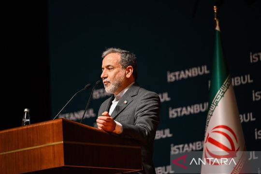 Menlu Iran sebut ada "banyak kejutan yang disiapkan" untuk AS