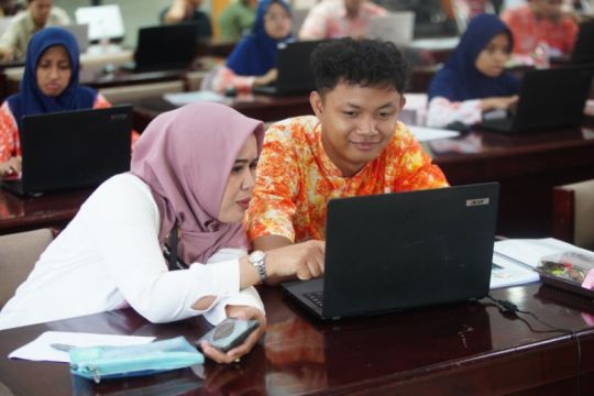 Srikandi PLN gelar pelatihan digital untuk siswa SLB di Banyumas