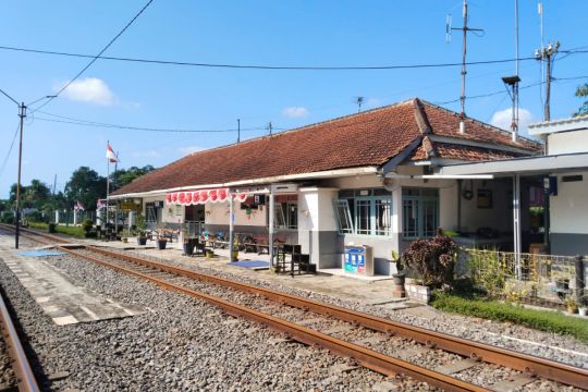KAI catat tren positif  Stasiun Jeruklegi sejak dioperasikan kembali