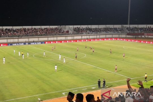 Persis Solo kalahkan Madura United  2-1