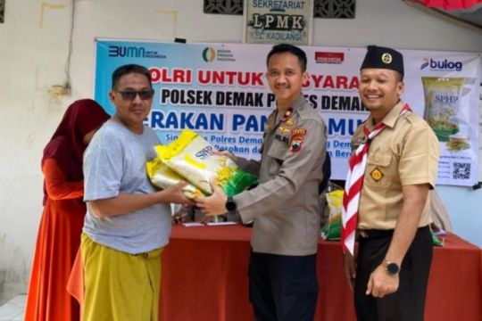 Polres Demak gelar gerakan pangan murah di 14 kecamatan