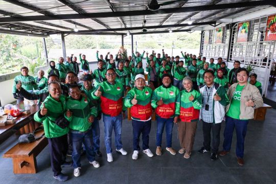 "Co-branding", Bebek dan Ayam Kampung Mas Budi gandeng Grab Indonesia