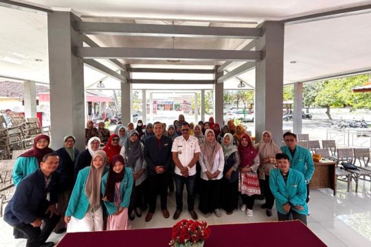 Tim Pengabdian UMS luncurkan aplikasi pendukung layanan kesehatan Ibu dan anak