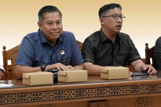 DPRD Kalteng minta pemerintah ambil alih pengelolaan jalur Asam Baru-Rantau Pulut