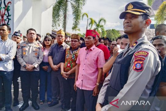 Ketua DPRD Kalteng puji etika mahasiswa saat sampaikan aspirasi