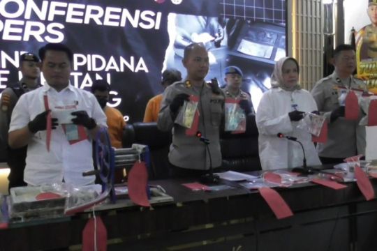 Polres Wonosobo tahan dua pembuat dan pengedar uang palsu