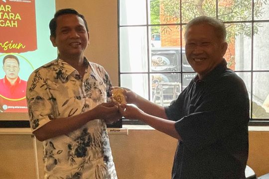 ANTARA Biro Jateng lepas purnatugas Hernawan Wahyudono