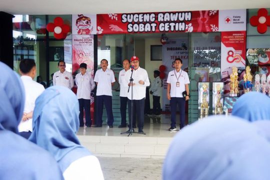 Bupati Banyumas  ajak masyarakat tebar kebaikan sesuai tema HUT PMI