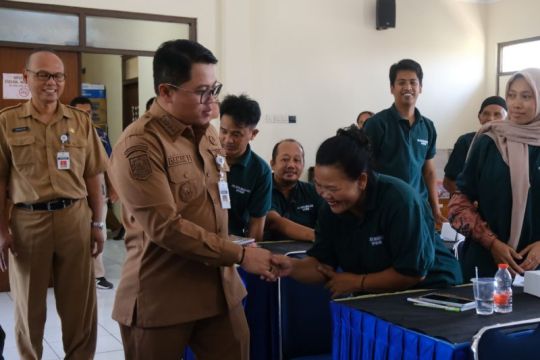 Pemkot Magelang tingkatkan daya saing PKL dan UMKM