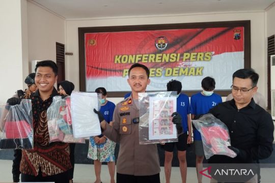 Polisi amankan 1.617 lembar  uang palsu pecahan Rp100.000 dan Rp50.000