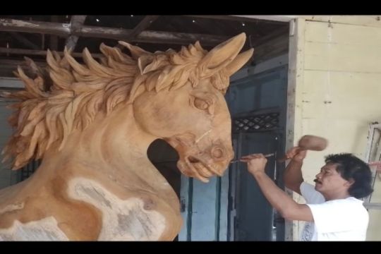 Agus Priyadi hasilkan ribuan patung, bawa Blora ke tingkat dunia