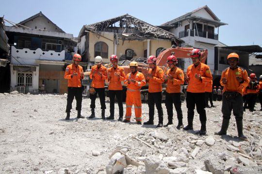 Penutupan operasi SAR mushalla ambruk di Ponpes Al Khoziny