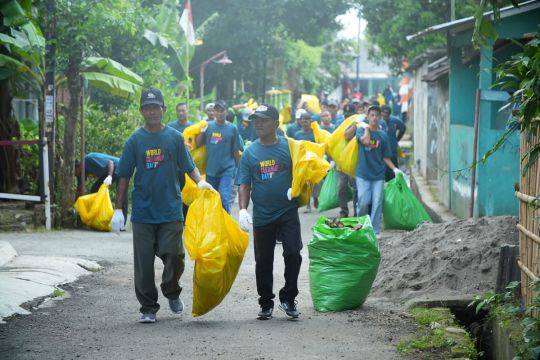 Kilang Cilacap-warga Donan gelar aksi bersih lingkungan peringati WCD 2025