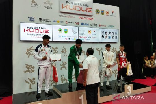 Kontingen Jatim berhasil rebut tiga medali emas cabang gulat PON Bela Diri 2025