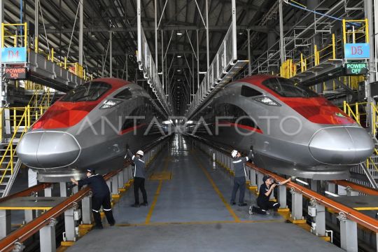 KPK buka peluang panggil Luhut Binsar Pandjaitan soal proyek Whoosh